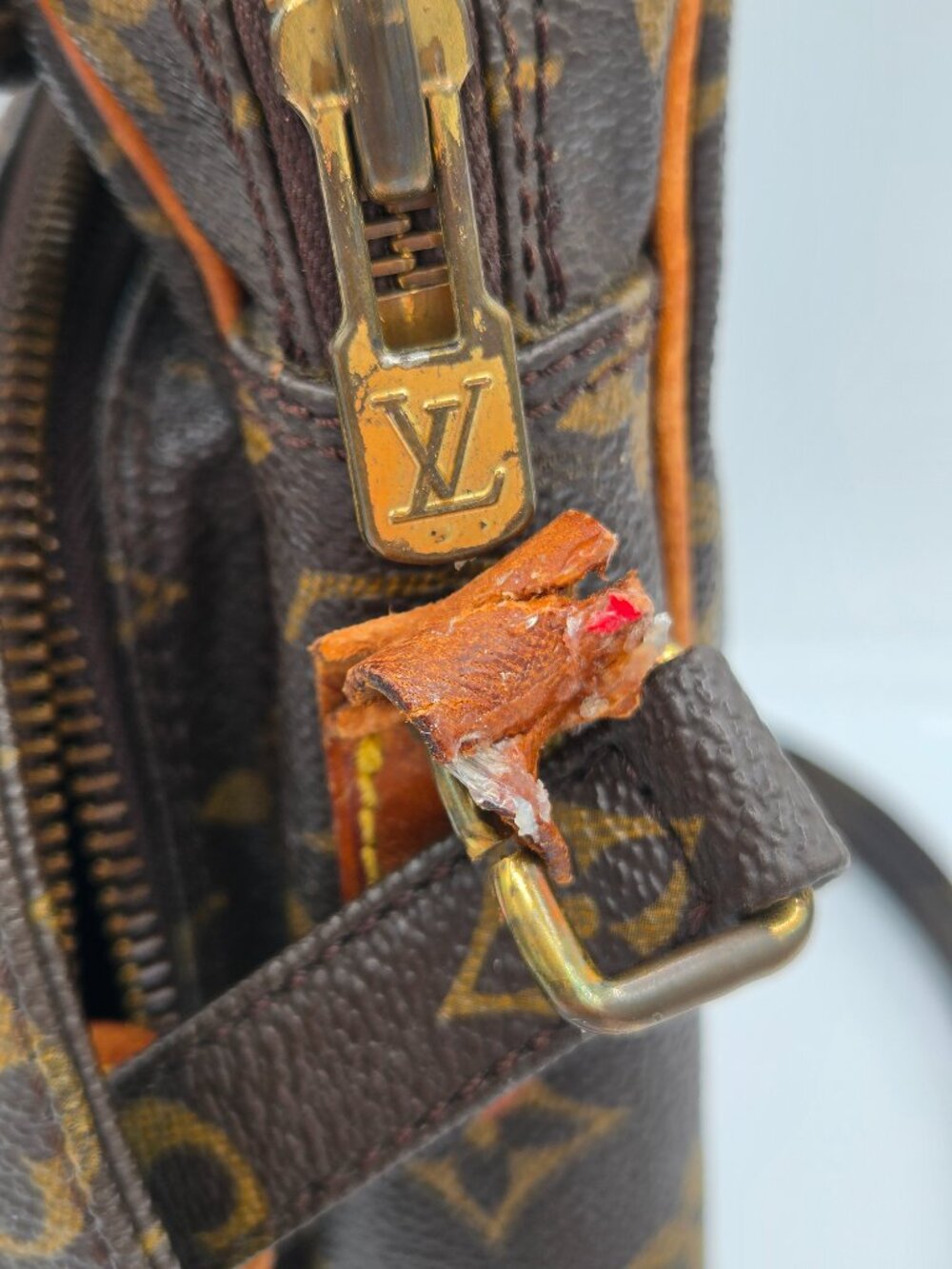 Louis Vuitton Monogram Amazone Crossbody Bag | Vintage | Authentic | COA - Picture 5 of 15